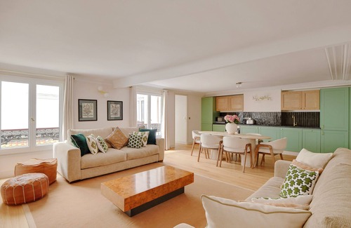 Quartier du Faubourg-Montmartre Appartement | Un T3 à couper le souffle à Opéra - Grands Boulevards