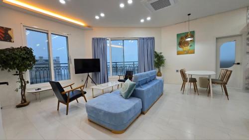 Yeongjong-dong Maison | A Bridge House 5-B