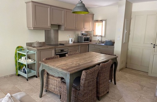 Saint-Laurent-de-la-Cabrerisse Maison | A Cosy Home From Home With Private Patio