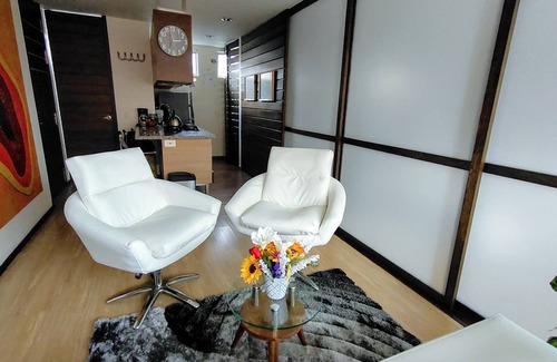 Laureles Appartement | 🏠1 HDTV, lit Queen Size confortable 🛏️ A / C Wi-Fi rapide 📶