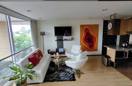 Laureles Appartement | 🏠1 HDTV, lit Queen Size confortable 🛏️ A / C Wi-Fi rapide 📶