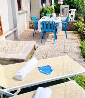 Dongo Maison | A casa di Nina & Turi con giardino e veranda