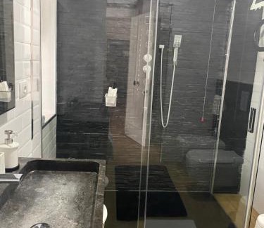 Dosson Hôtel | A casa di V-Ale