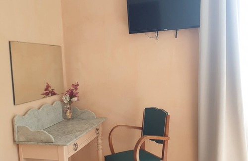 Valle-de-Campoloro Lit Et Petit-Déjeuner | A Caserella - Chambre d'hôte avec salle de bain non attenante et vue sur mer