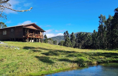 Urupema Chalet De Ski | A chalet surrounded by nature in the Serra Catarinense