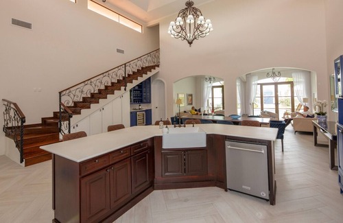 Cerro Plano Villa | A chance for you and your loved ones to get away from the rest of the world.
