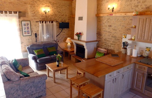 Sigournais Cottage | Une grange de charme dans un hameau rural près de Sigournais, à 30 minutes du Puy du Fou.