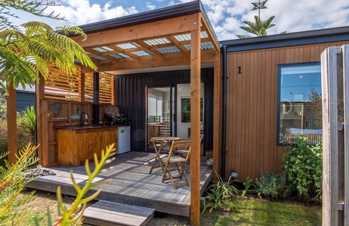 Pohara Cabine | Tui Studio Pohara. Golden Bay