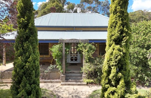 Beechworth Cottage | A charming miners cottage retreat