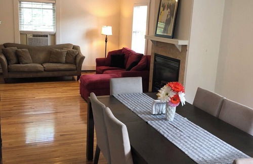 Stoneham Copropriété | A charming modern suburban 3 bedroom condo close to Boston