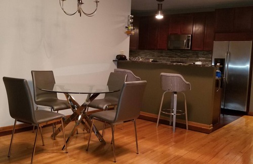 South Shore Maison | Un charmant spacieux condo Paxton propre 2000 sq. Ft.