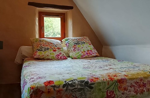 Cenevieres Lit Et Petit-Déjeuner | A cocoon in the heart of the Causses to recharge your batteries in the midst of nature.