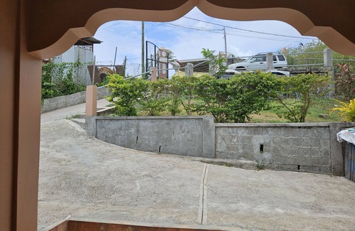Calivigny Maison | A comfortable and relaxing 2 bedroom home in Grenada, 15 minutes to Grandansse.