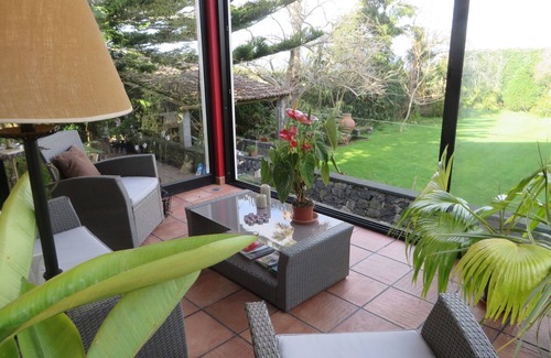 Capelas Maison | A comfortable, self-contained suite in a restored 19th-century vila (RRAL 980)