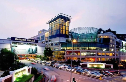 Damansara Perdana Appartement | A Comfy & Stylish Studio in Empire Damansara