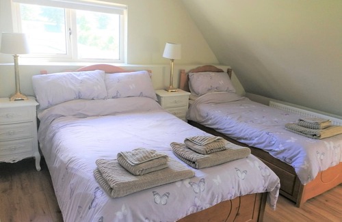 Glencairn Maison | A completely restored Tudor building in a peaceful location near Glencairn Abbey