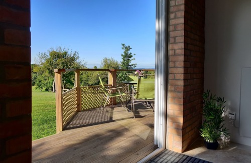 Taunton Maison | Un bungalow contemporain avec de belles vues.