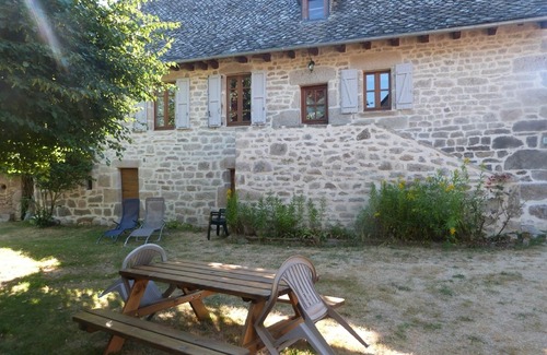 Goulles Cottage | Un coin de Corrèze,propice au farniente dans un petit village au calme.