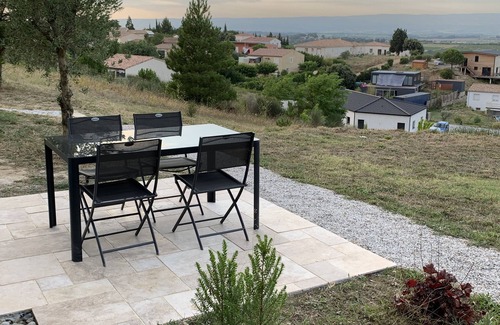 Roullens Appartement | A corner of paradise 2 steps from Carcassonne