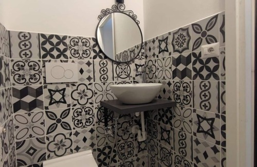 Vittoria Appartement | A cosy apartment in Turin. Suitable for one, two or three people (folding bed).