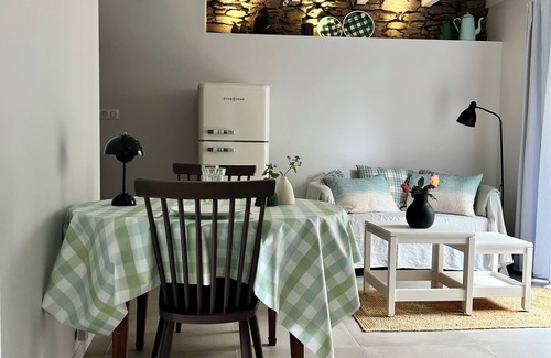 Kerherou Maison | A cottage by the ocean