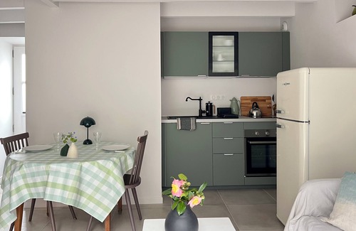 Kerherou Maison | A cottage by the ocean