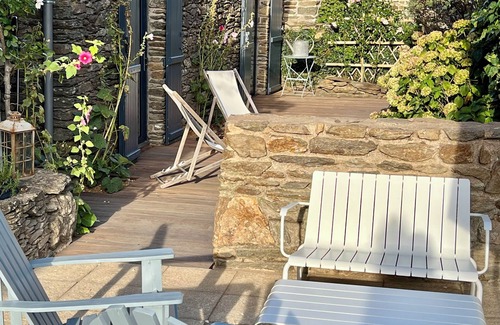 Kerherou Maison | A cottage by the ocean