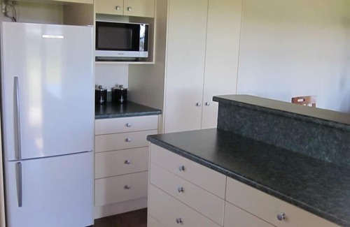 Owhata Cottage | Une sensation de pays avec vue sur le lac