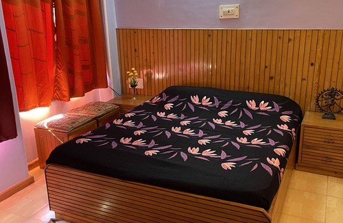 Shimla Appartement | A cozy 2 bhk, drive in, private apartment very close to the main Mall