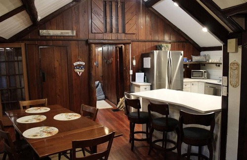 Lake Mohawk Maison | Cozy Lake Mohawk Retreat avec lit King Size, vues sur le lac
