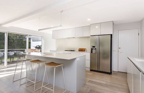 Port Fairy Maison | A Family home made for beach holidays & sunshine