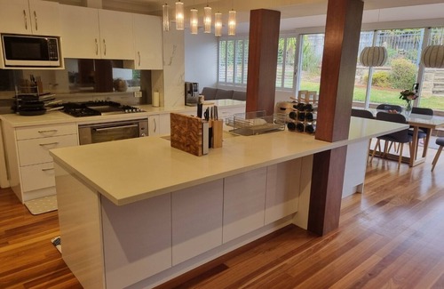 Glenhaven Maison | A Fantastic Holiday Family House in Glenhaven