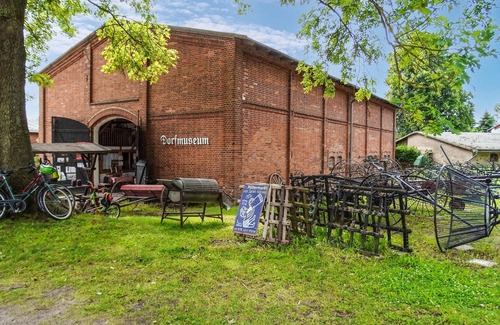 Stove Maison | A few kilometers from the Baltic Sea coast awaits you this cozy terraced house in Stove.