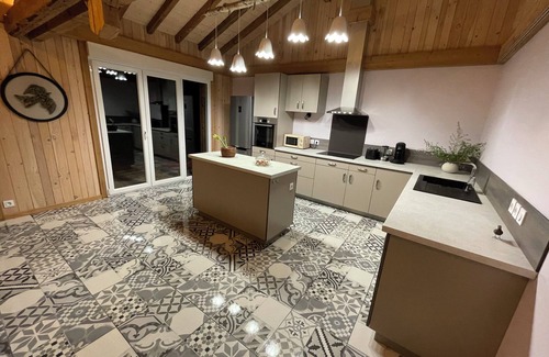 Granges-Aumontzey Maison | À quelques minutes de Gérardmer, maison avec bains à remous