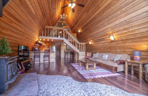 South Forty Cabine | A-Frame Cabin sur la rivière bleue à Silverthorne, grand pont, pêche, Easy Drive to Town and Resorts
