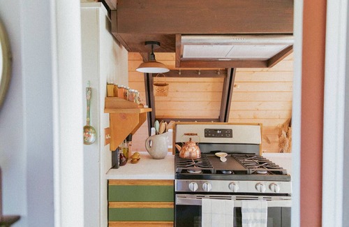Margaretville Cabine | A-frame Cabin with private 30 ft Waterfall