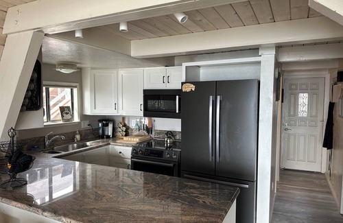Brockway Cabine | A Frame with an A+ View