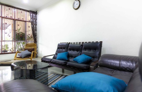 Central District Appartement | A Generous & Cozy 3BR Cove House, FREE Parking