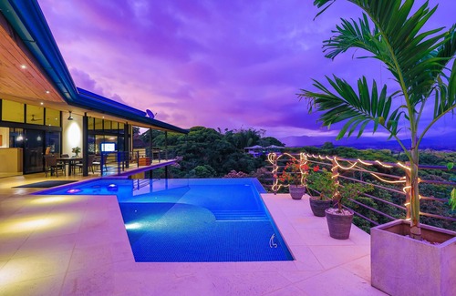 Quepos Villa | A Glimpse de paradis, une vue imprenable!