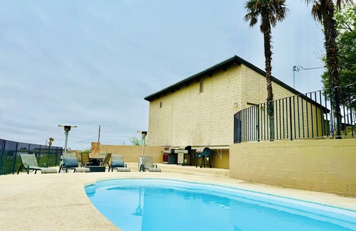 Amistad National Recreational Area Maison | A Heated Pool With a View!