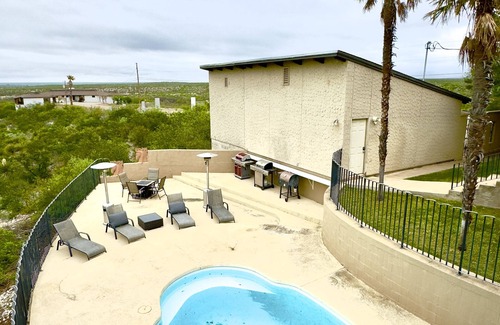 Amistad National Recreational Area Maison | A Heated Pool With a View!
