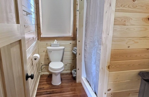 Waumandee Cabine | A "Hideaway" from the hectic everyday life in the heart of Buffalo County.