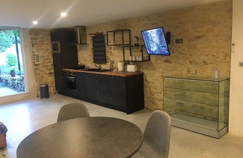 Connaux Autre | Appartement complète de 55m3 dans un mas provençal rénové pour 4 voyageurs
