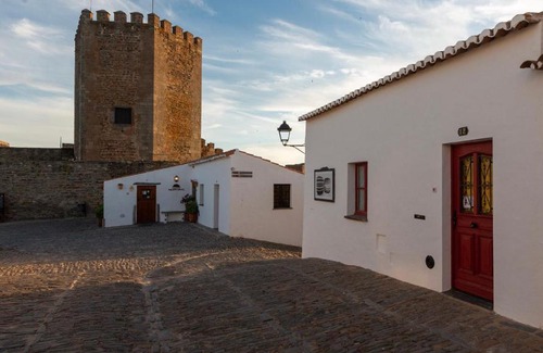 Monsaraz Maison | A Janela Do Castelo