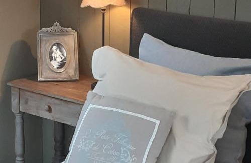 Fernelmont Lit Et Petit-Déjeuner | A l'ombre du noyer