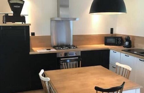 Pommerit-le-Vicomte Villa | A l'orée du bois