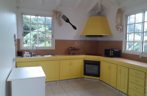 Lamentin Maison | A LA CAMPAGNE : HAUT DE VILLA EQUIPEE, SPACIEUX, TOUT CONFORT