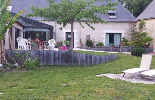Langeais Maison | A la croisée des châteux de la Loire très grande maison familiale avec piscine.