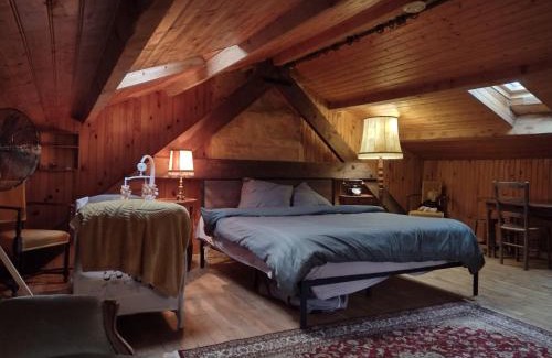 Saint-Avit-Senieur Lit Et Petit-Déjeuner | A La Maison des Oiseaux