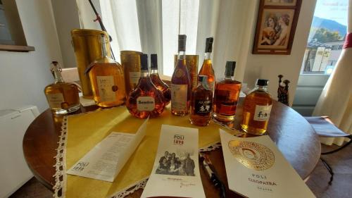 Saint-Vincent Maison | A' la Table du Sommelier Chambres d Hôtes